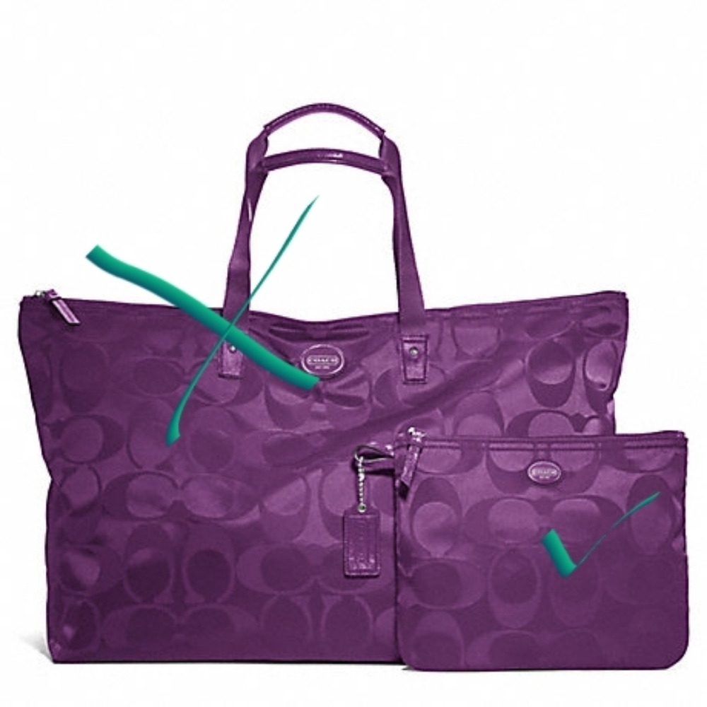 COACH GETAWAY SIGNATURE NYLON Packable nwt
